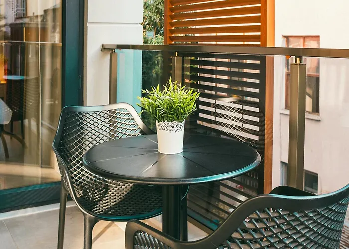 Retro No 7, Cleopatra